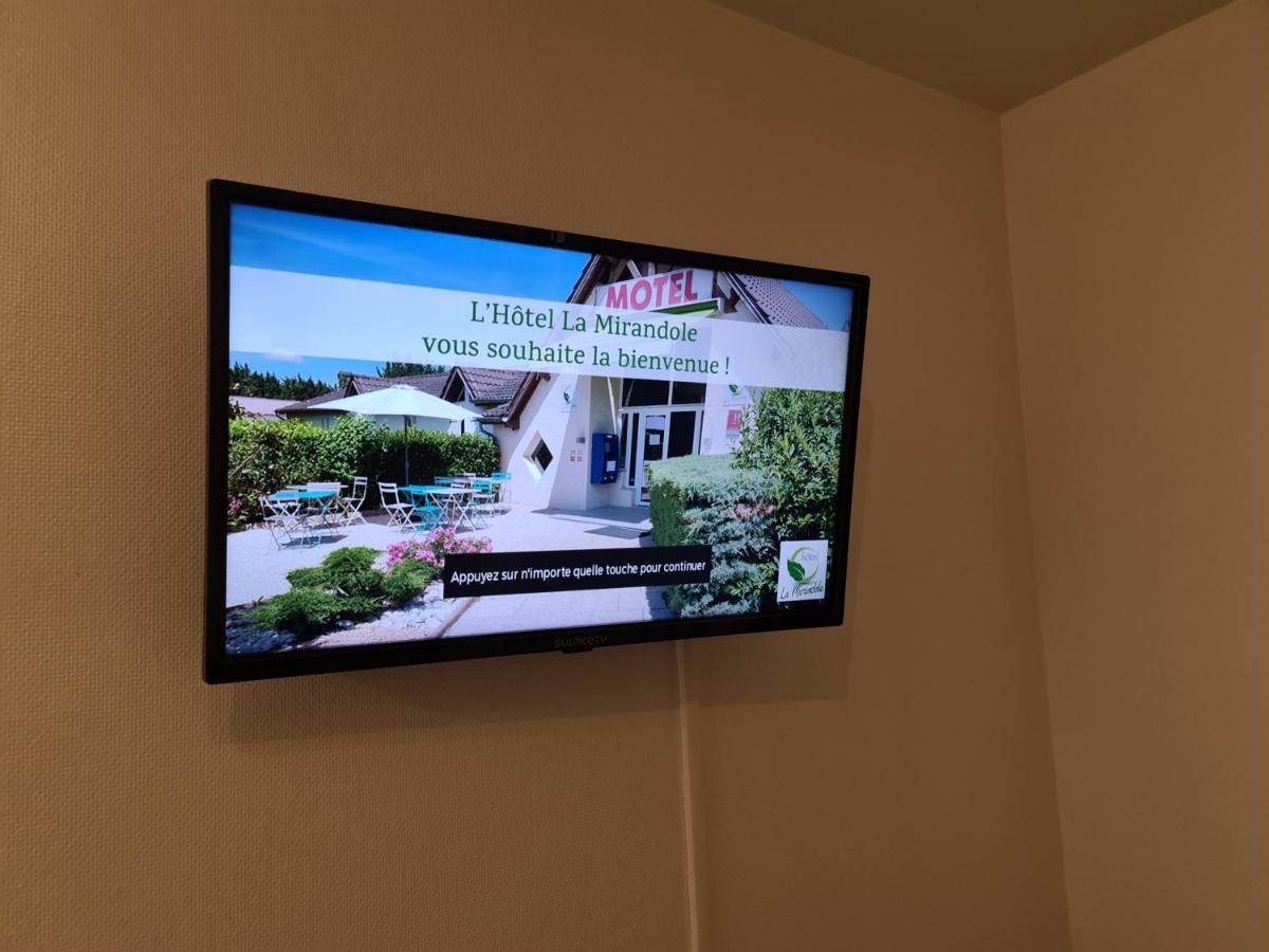 Hotel La Mirandole Tournus Bagian luar foto